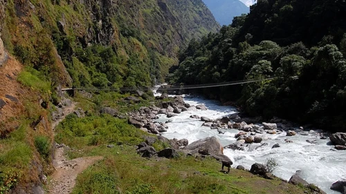 Annapurna Circuit Trek Cost 2026: Permits, Transport, Teahouses & Package Prices