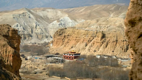 Upper Mustang Trek